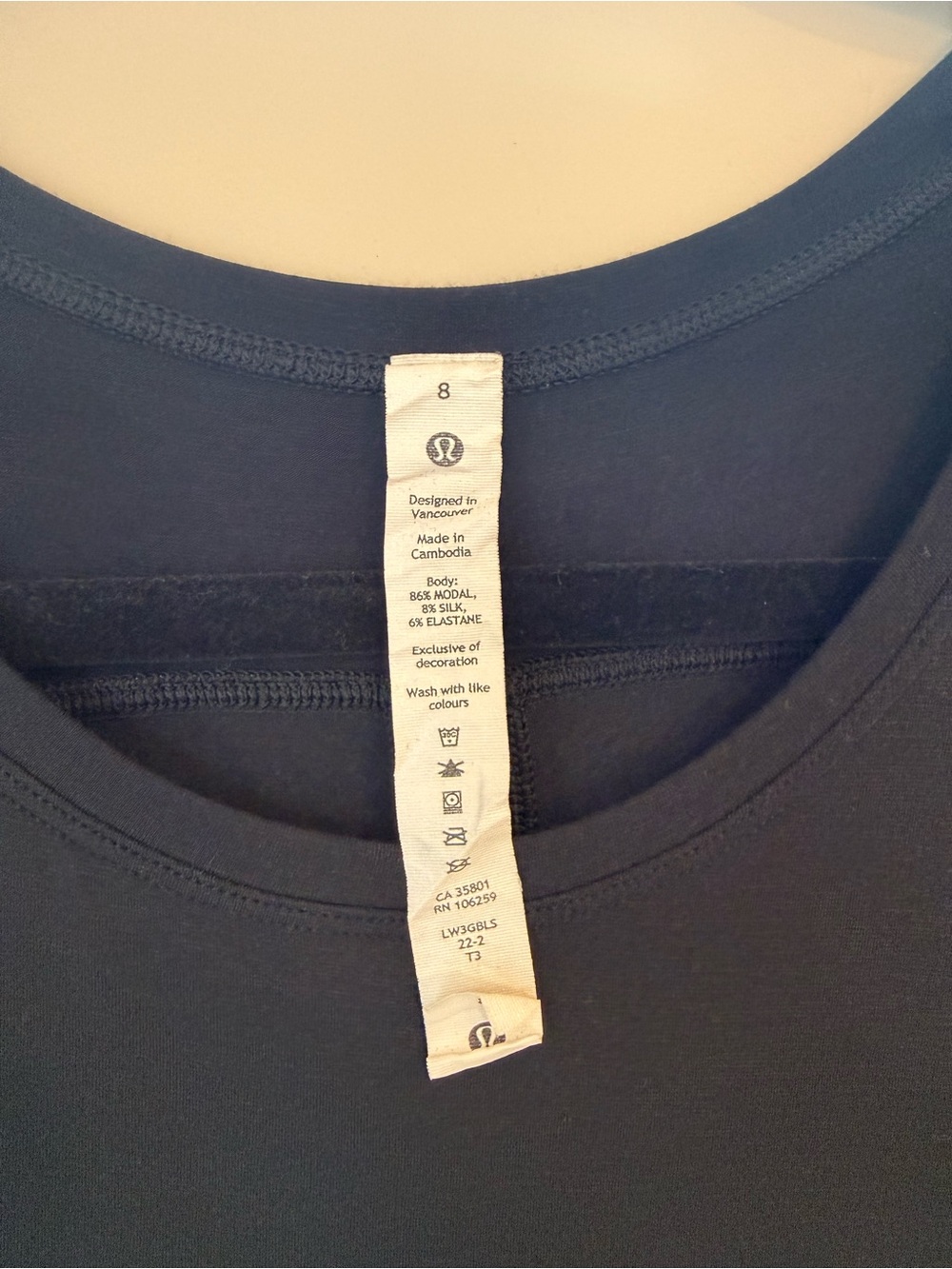 lululemon Lightweight Split-Back Training T-Shirt - Picture 7 of 7